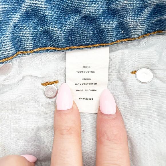 Superdown Blue Denim Distressed Frayed Hem Shorts 26 - Picture 4 of 4